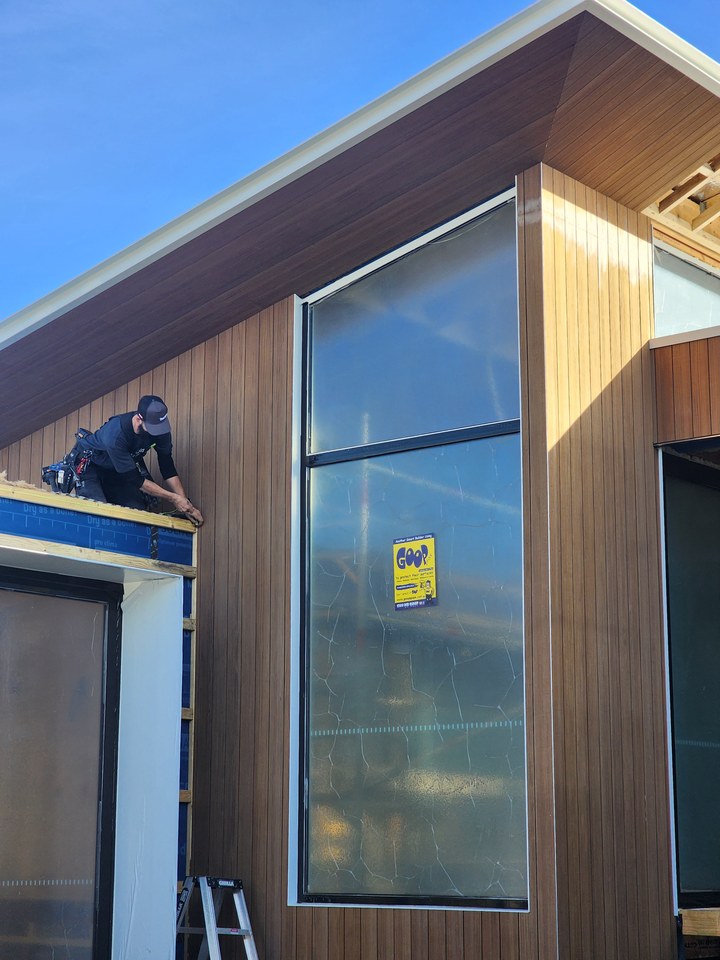 Timber-look cladding detail by Cladsman
